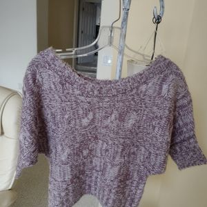 Adorable cropped sweater